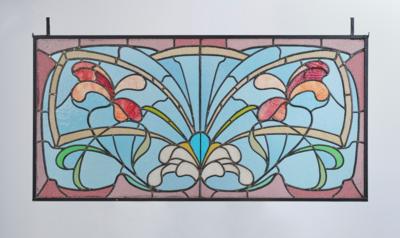 Großes breites Glasfenster in Bleiverglasung mit arabesken Floralmotiven, um 1900/1920 - Kleinode des Jugendstils & Angewandte Kunst des 20. Jahrhunderts