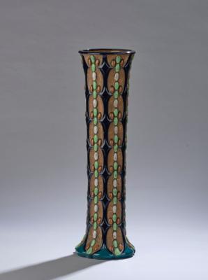 A tall vase with pearl band and arabesque decoration, Amphorawerke Riessner, Stellmacher & Kessel, Turn-Teplitz, c. 1905 - Jugendstil e arte applicata del XX secolo