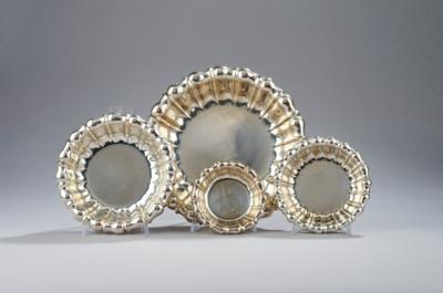 A mixed lot of four bowls made of sterling silver, Jarosinski & Vaugoin, Vienna, as of May 1922 - Secese a umění 20. století