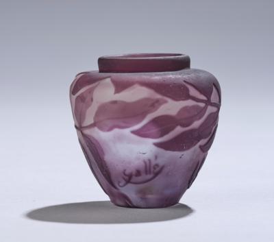A “wisteria” vase, Emile Gallé, Nancy, c. 1905-10 - Jugendstil and 20th Century Arts and Crafts