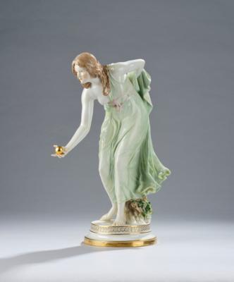 Walter Schott (1861-1931), a boules player, designed in 1897, executed by Meissen Porcelain Factory, by 1924 - Secese a umění 20. století