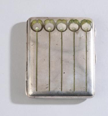 A cigarette case made of 900 silver with enamelled decor, Georg Adam Scheid, Vienna, by May 1922 - Secese a umění 20. století