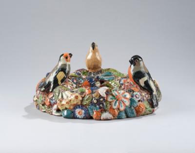 Julie Sitte (Langenzersdorf 1881-1959 Vienna), a centrepiece with a garland and three birds, Vienna, c. 1911 - Jugendstil e arte applicata del XX secolo