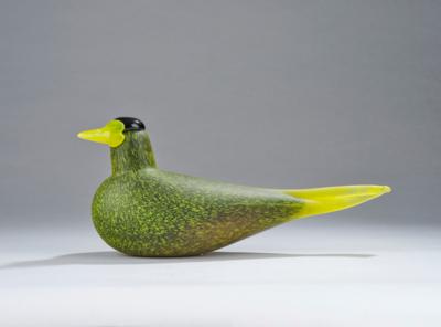 Oiva Toikka, a “Lumme” bird Nuutajärvi, Iittala, Finland, in production since 1994 - Secese a umění 20. století