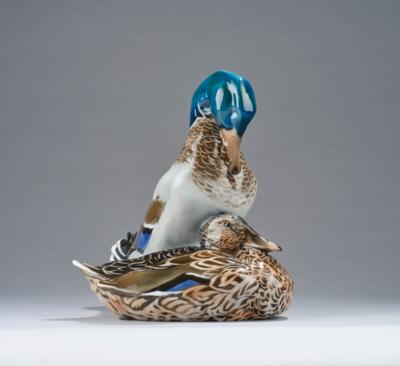 Willy Zügel (1876-1950), two large ducks, designed in 1912, executed by Porcelain Manufactory Philipp Rosenthal & Co, Selb, c. 1920 - Jugendstil e arte applicata del XX secolo