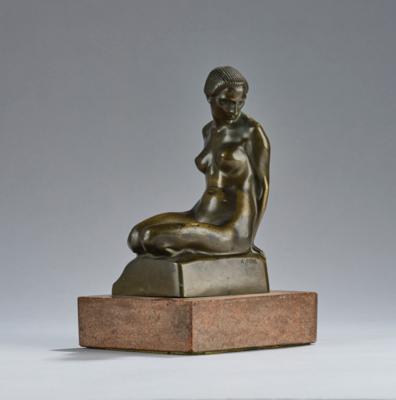 Adolf Joseph Pohl (Vienna 1872-1930), a bronze figure of a seated woman, Vienna, c. 1910 - Jugendstil and 20th Century Arts and Crafts