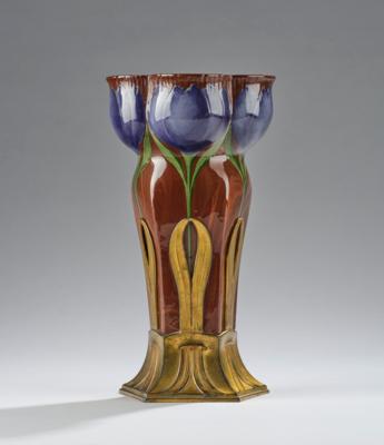 A blossom-shaped vase with floral mount by Orivit, Ehrenfeld, Cologne, c. 1900 - Secese a umění 20. století