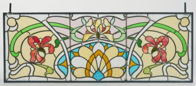 Breites Glasfenster für ein sogenanntes Oberlicht mit Floralmotiven in Bleiverglasung, um 1900/1920 - Kleinode des Jugendstils & Angewandte Kunst des 20. Jahrhunderts