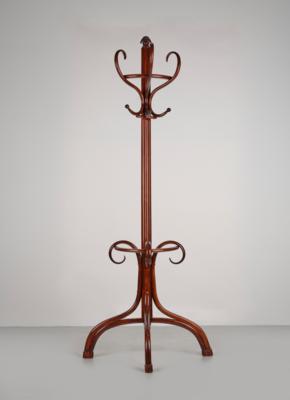 A clothes stand (“Trumeaukleiderstock”), model number 1, designed before 1904, executed by Gebrüder Thonet, Vienna - Jugendstil and 20th Century Arts and Crafts
