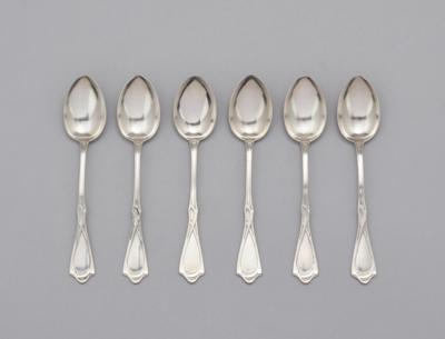 Six silver coffee spoons with curved ribbon decoration, Vereinigte Silberwarenfabriken, Düsseldorf, c. 1900 - Jugendstil and 20th Century Arts and Crafts