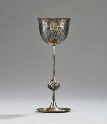 A silver goblet with hammered decoration, J. C. Klinkosch, Vienna, as of May 1922 - Jugendstil and 20th Century Arts and Crafts