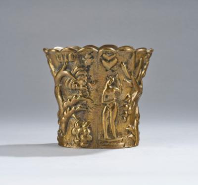 A vase made of chased brass with female figures, trees and bushes, Werkstätte Hagenauer, Vienna - Jugendstil e arte applicata del XX secolo