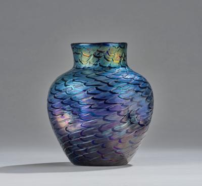 A vase, Johann Lötz Witwe, Klostermühle, c. 1900 - Secese a umění 20. století