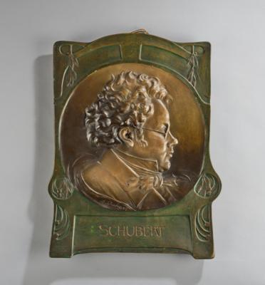 A. Gerhart, Wandrelief mit Bildnis von Franz Schubert, Ernst Wahliss, Turn/Wien, um 1900 - Kleinode des Jugendstils und angewandte Kunst des 20. Jahrhunderts