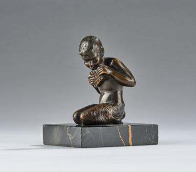 A bronze object: a faun playing a pan flute, c. 1920/30 - Jugendstil e arte applicata del XX secolo