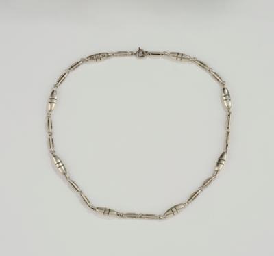 A sterling silver necklace, model number 391, designed by Lene Munthe, executed by Georg Jensen, Denmark, as of 1945 - Secese a umění 20. století