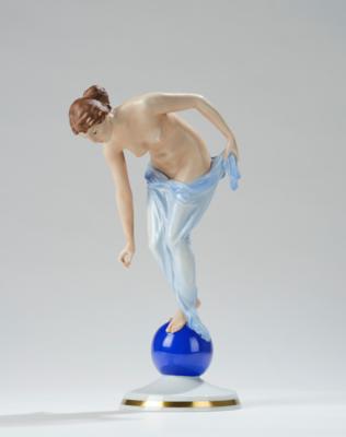Ernst Wenck, a porcelain figure: “Fortuna”, model number 746, Porzellanmanufaktur Philipp Rosenthal  &  Co., Selb, c. 1934-45 - Jugendstil e arte applicata del XX secolo