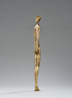 Franz Hagenauer, a female figurine, model number 1228, first executed in  1983, executed by Werkstätte Hagenauer, Vienna - Jugendstil and 20th  Century Arts and Crafts 2023/09/13 - Realized price: EUR 550 - Dorotheum