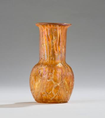 A vase, Bohemia, c. 1900 - Jugendstil e arte applicata del XX secolo