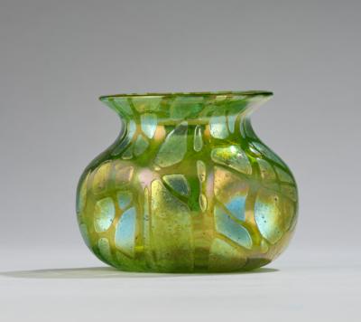 A vase, Johann Lötz Witwe, Klostermühle, c. 1900 - Secese a umění 20. století