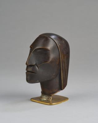 Franz Hagenauer, a head sculpture, Werkstätte Hagenauer, Vienna - Jugendstil e arte applicata del XX secolo