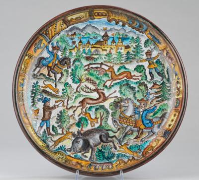 Franz von Zülow, a deep wall plate: "hunt", designed in 1943, Schleiss, Gmunden - Jugendstil and 20th Century Arts and Crafts