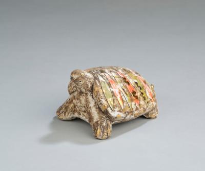 Gudrun Baudisch-Wittke (1907-1982), a tortoise, Hallstatt Keramik - Jugendstil e arte applicata del XX secolo