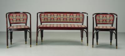 Gustav Siegel, dreiteilige Sitzgarnitur: Sitzbank mit zwei Fauteuils, Modellnummer: 715, Entwurf: 1899, produziert: ab 1899, Ausstellung: u. a. Weltausstellung in Paris, 1900 - Kleinode des Jugendstils & Angewandte Kunst des 20. Jahrhunderts