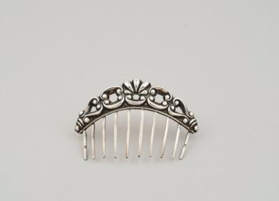 A silver hair comb with ornamental decoration, France, c. 1920/35 - Jugendstil and 20th Century Arts and Crafts