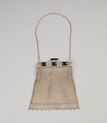 A Pest Art Deco silver evening bag with onyx, c. 1920/35 - Jugendstil and 20th Century Arts and Crafts