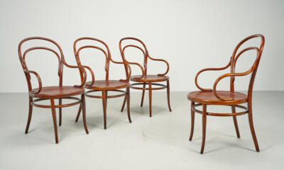 Four armchairs, model number 14 (1014), designed before 1904, executed by Gebrüder Thonet, Vienna - Jugendstil e arte applicata del XX secolo