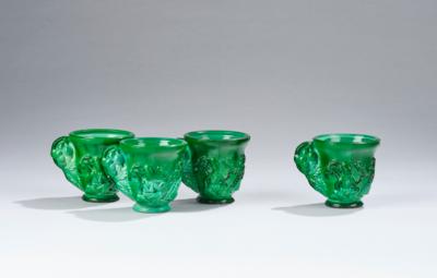 Four handled cups with oriental decor, Heinrich Hoffmann, Gablonz a. d. N., glass melting and pressing by Josef Riedel, Polaun, c. 1928-30, design: probably Alexander Pfohl - Secese a umění 20. století