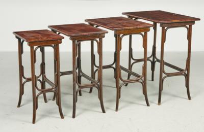 Four nesting tables, model number 10, designed before 1904, executed by Gebrüder Thonet, Vienna - Jugendstil e arte applicata del XX secolo