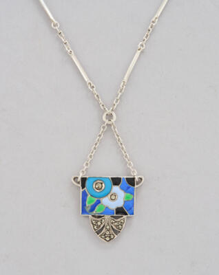 An Art Deco silver necklace with enamelled floral motifs and marcasites, Paris, c. 1920/35 - Secese a umění 20. století