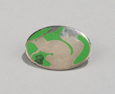 Koloman Moser, a brooch with a squirrel, Wiener Werkstätte, c. 1911 - Jugendstil e arte applicata del XX secolo