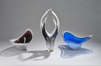 Paul Kedelv, two large bowls and a tall glass object, Coquille Flygsfors, Sweden, 1958/59 - Secese a umění 20. století