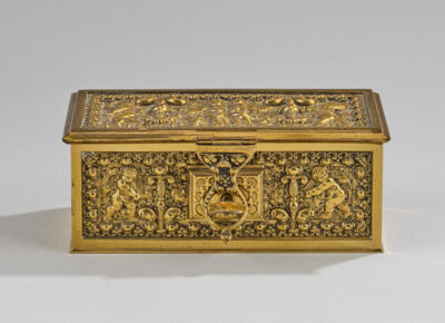 A gilt brass box with putti depiction and arabesque decorations, Erhard  &  Söhne, Schwäbisch Gmünd, c. 1900 - Secese a umění 20. století