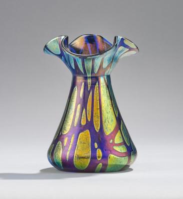 A vase, Johann Lötz Witwe, Klostermühle, c. 1900 - Jugendstil e arte applicata del XX secolo