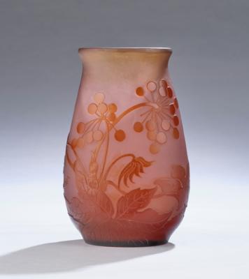 A vase “Ombelles”, Emile Gallé, Nancy, 1904-20 - Secese a umění 20. století