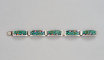 A bracelet with enamelled geometrical decoration, Perli, Schwäbisch Gmünd, c. 1955 - Jugendstil e arte applicata del XX secolo