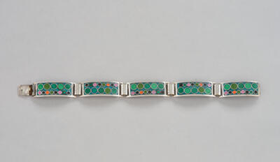 A bracelet with enamelled geometrical decoration, Perli, Schwäbisch Gmünd, c. 1955 - Secese a umění 20. století