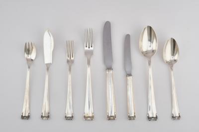 Karl Groß, a large 84-piece silver cutlery set, model number 5401, designed in 1914/15, executed by Bruckmann & Söhne, Heilbronn, c. 1952 - Secese a umění 20. století