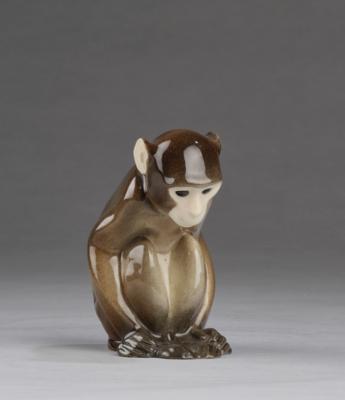 Rosa Neuwirth, a monkey sitting, probably Keramische Werkgenossenschaft, c. 1910/12 - Jugendstil and 20th Century Arts and Crafts