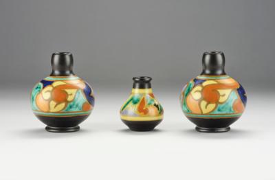 A pair of vases and a small vase with floral motifs, Gouda, Holland, c. 1915 - Jugendstil and 20th Century Arts and Crafts