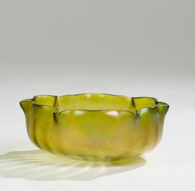 A bowl, Johann Lötz Witwe, Klostermühle, c. 1900 - Jugendstil and 20th Century Arts and Crafts
