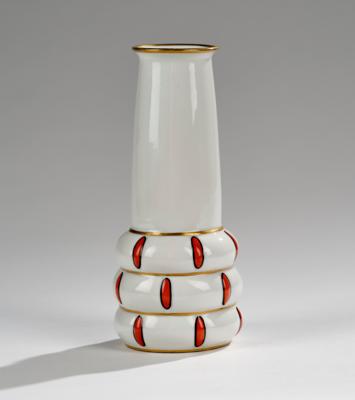 Wilhelm Veit, Vase 'Drudhild', Entwurf: 1918, Ausführung: Zeh, Scherzer  &  Co., Kunstabteilung, Rehau, um 1918-30 - Kleinode des Jugendstils & Angewandte Kunst des 20. Jahrhunderts