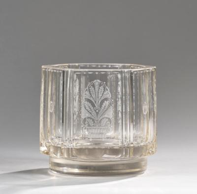 Blumenjardiniere aus geschliffenem Glas mit Blumenbouquets, Böhmen, um 1907 - Jugendstil and 20th Century Arts and Crafts