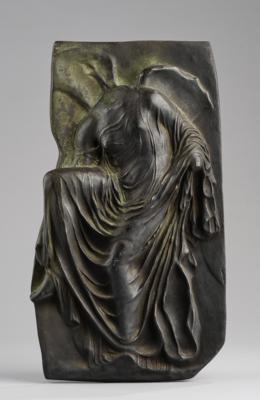 Bronzerelief nach antikem Vorbild: Darstellung der Nike, Rom, um 1900 - Jugendstil e arte applicata del XX secolo