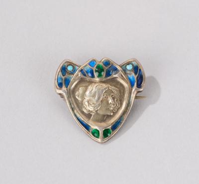 A sterling silver brooch with polychrome enamelling and a female profile, Charles Horner, Chester, 1903 - Jugendstil and 20th Century Arts and Crafts