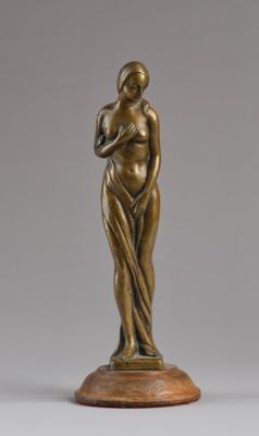 János Schrotta (Ungarn, 1898-1979), Bronzeobjekt einer stehenden Frauenfigur mit Tuch - Secese a umění 20. století